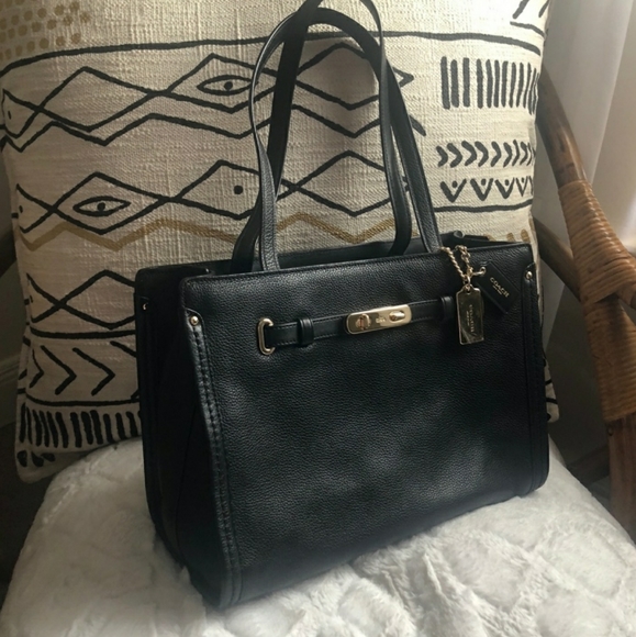 Coach Turnlock Tote - Picture 3 of 6